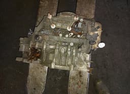 MITSUBISHI Gearbox MITSUBISHI OUTLANDER I (CU, ZE, ZF) (2001-2006) — thumbnail 1
