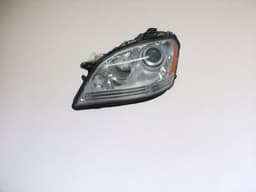 MERCEDES-BENZ A1648204561 Headlight left MERCEDES-BENZ ML-CLASS (W164) (2005-2011) — thumbnail 3