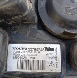 VOLVO 30784248 30698846 Headlight left VOLVO V70 II / XC70 I (P80) (2000-2007) — thumbnail 5