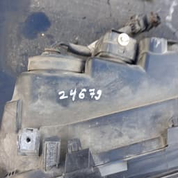 VOLVO 30784248 30698846 Headlight left VOLVO V70 II / XC70 I (P80) (2000-2007) — thumbnail 2