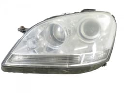 MERCEDES-BENZ A1648204761 Headlight left MERCEDES-BENZ ML-CLASS (W164) (2005-2011) — thumbnail 1
