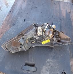 SUBARU Headlight left SUBARU LEGACY V / Outback (2009-2014) — thumbnail 2