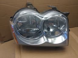 JEEP Headlight right JEEP GRAND CHEROKEE III (WH) (2005-2010) — thumbnail 1