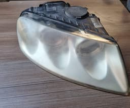 VW Headlight right VW TOUAREG I (7L) (2002-2010) — thumbnail 1