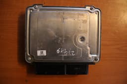 SKODA 0281015026 Engine Control Unit / module (ECU) SKODA SUPERB II (3T4, 3T5) (2008-2015) — thumbnail 2