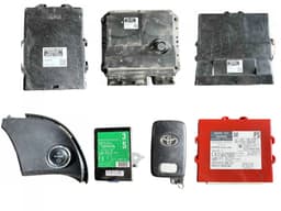 TOYOTA Engine Control Unit / module (ECU) TOYOTA PRIUS III (XW30) (2009-2015) — thumbnail 1