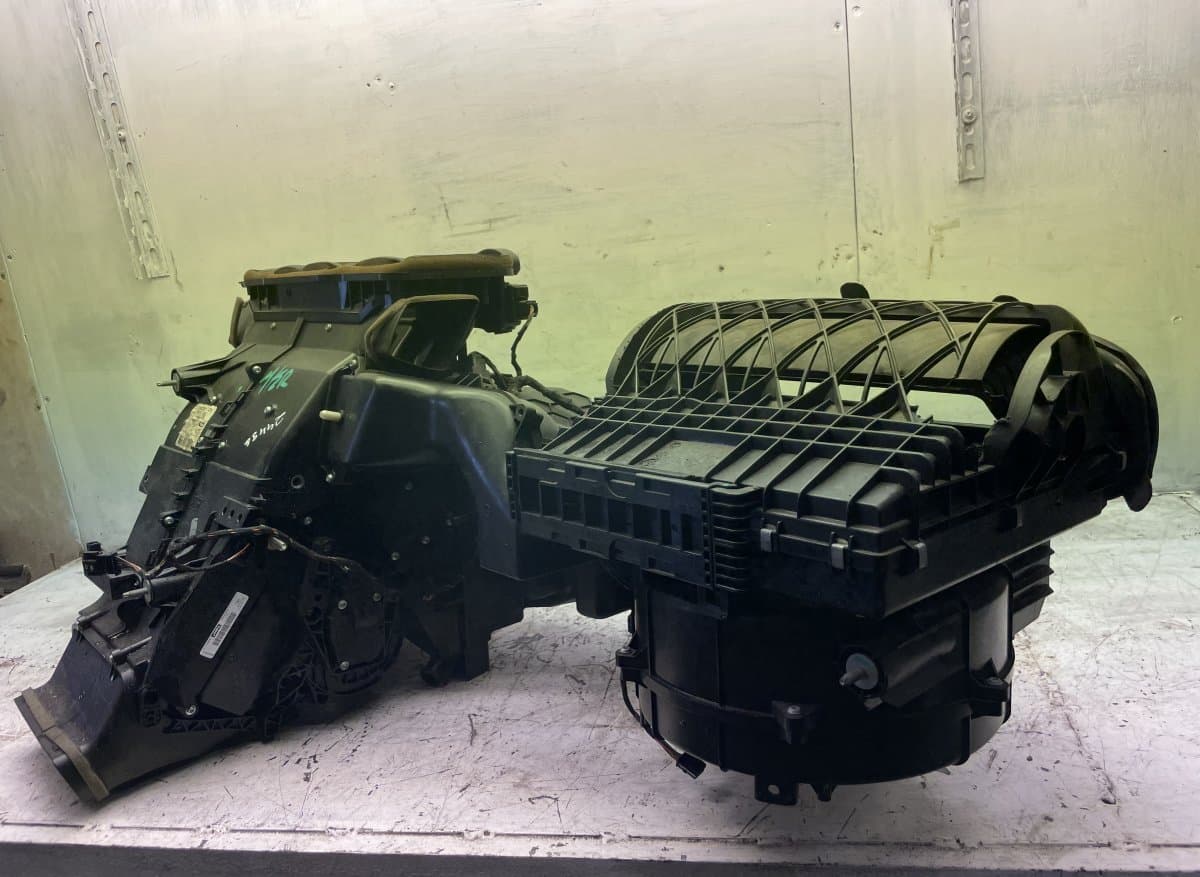 MERCEDES-BENZ Evaportator housing MERCEDES-BENZ GL-CLASS (X164) (2006-2012)