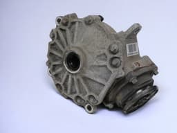 MERCEDES-BENZ A2213301602 A2213307300 A2213308900 Front axle Differential MERCEDES-BENZ C-CLASS (W204) (2007-2013) — thumbnail 1