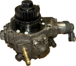 MERCEDES-BENZ 0445010439 167002133R HMLGT6017R 0445110546 HMLGT1205R H8201044829 175216420R Fuel injection pump, diesel MERCEDES-BENZ C-CLASS (W205) (2013-2021) — thumbnail 1
