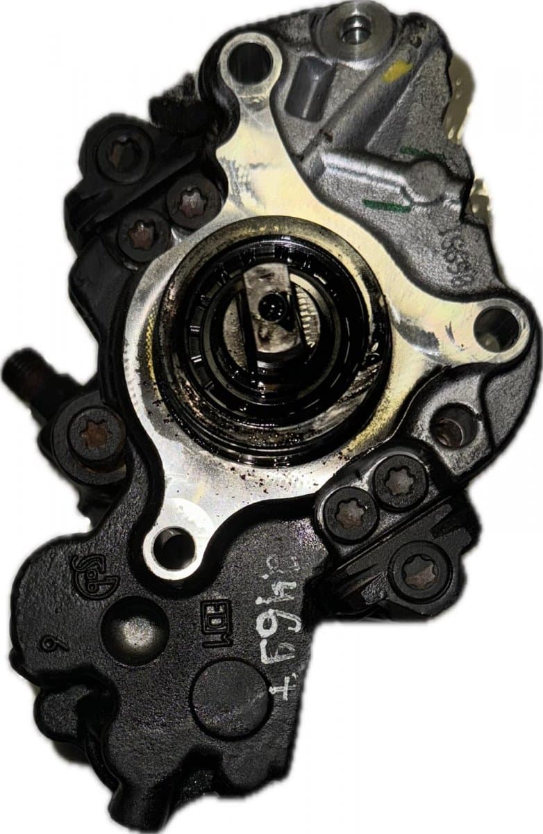 PEUGEOT Fuel injection pump, diesel PEUGEOT 508 I (W23) (2010-2018)