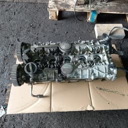 VOLVO 8252302 8250509 8670149 30646226 30646225 Cylinder Head VOLVO S40 / V50 / C30 / C70 (MS, MW) (2004-2012) — thumbnail 3