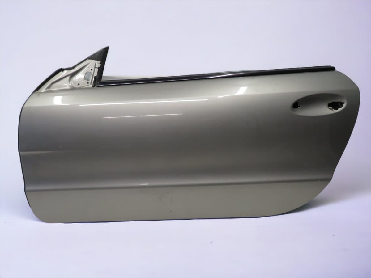 MERCEDES-BENZ A2307200505 A2307220110 Door Front Left MERCEDES-BENZ SL-CLASS (R230) (2001-2012)