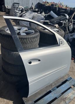 MERCEDES-BENZ Door Front Right MERCEDES-BENZ GL-CLASS (X164) (2006-2012) — thumbnail 2