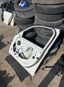 BMW Door Front Right BMW 3 (F30, F31, F34, F80) (2011-2019) — thumbnail 10