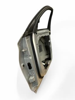 MERCEDES-BENZ A2057200205 Door Front Right MERCEDES-BENZ C-CLASS (W205) (2013-2021) — thumbnail 4