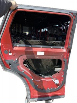 LAND ROVER Door Rear Left LAND ROVER RANGE ROVER SPORT II (L494) (2013-2022) — thumbnail 1