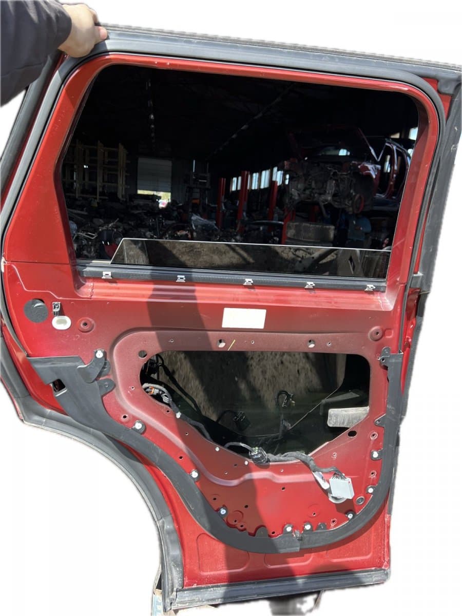 LAND ROVER Door Rear Left LAND ROVER RANGE ROVER SPORT II (L494) (2013-2022)