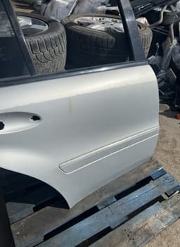MERCEDES-BENZ Door Rear Right MERCEDES-BENZ GL-CLASS (X164) (2006-2012) — thumbnail 3