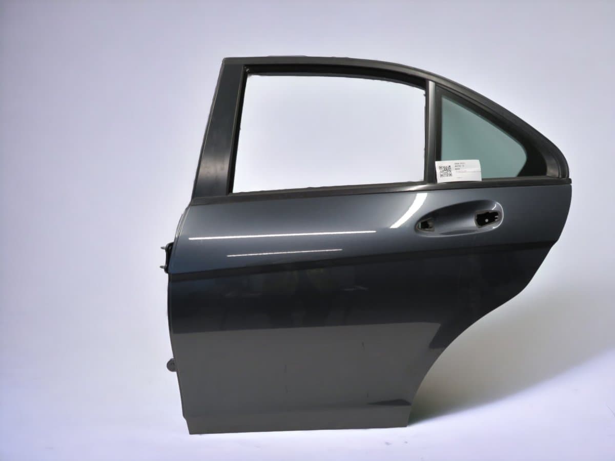 MERCEDES-BENZ A2047300105 A2047302100 Door Rear Left MERCEDES-BENZ C-CLASS (W204) (2007-2013)