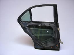 MERCEDES-BENZ A2047300105 A2047302100 Door Rear Left MERCEDES-BENZ C-CLASS (W204) (2007-2013) — thumbnail 2