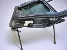 MERCEDES-BENZ A2047300105 A2047302100 Door Rear Left MERCEDES-BENZ C-CLASS (W204) (2007-2013) — thumbnail 3