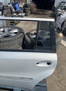 MERCEDES-BENZ Door Rear Left MERCEDES-BENZ GL-CLASS (X164) (2006-2012) — thumbnail 4