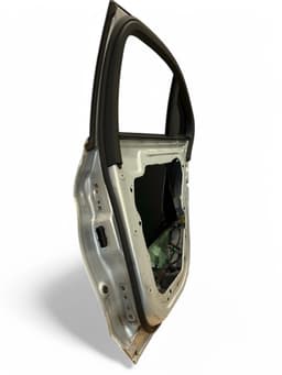 MERCEDES-BENZ A2057300205 Door Rear Right MERCEDES-BENZ C-CLASS (W205) (2013-2021) — thumbnail 3