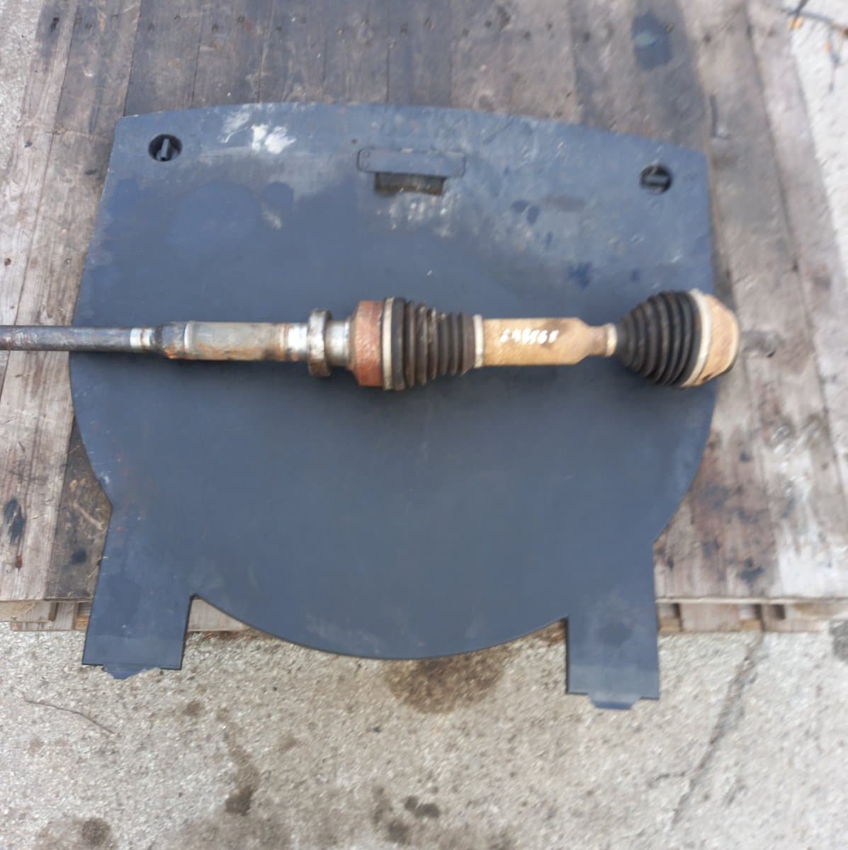 VOLVO Drive Shaft Front Right VOLVO XC70 II (2007-2016)