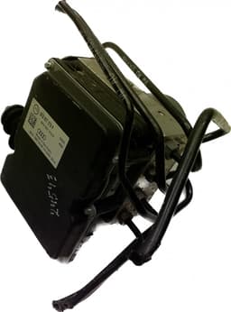 AUDI ABS hydraulic unit / pump AUDI A4 / A4 ALLROAD (B8) (2007-2015) — thumbnail 1
