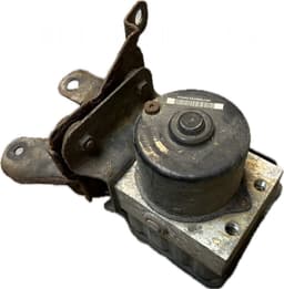 TOYOTA 895410D030 ABS hydraulic unit / pump TOYOTA YARIS II (XP90) (2005-2013) — thumbnail 1