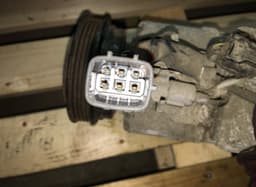 TOYOTA AC / aircon Compressor TOYOTA iQ (AJ10) (2009-2015) — thumbnail 4