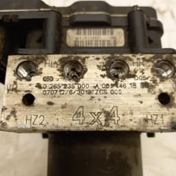 MERCEDES-BENZ 0265235000 A0014461989 A0014462189 A0014469289 A0035400245 A0035406745 ABS hydraulic unit / pump MERCEDES-BENZ VITO / VIANO (W639) (2003-2014) — thumbnail 2