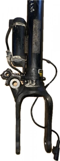 MERCEDES-BENZ Air shock absorber front left MERCEDES-BENZ ML-CLASS (W164) (2005-2011) — thumbnail 3