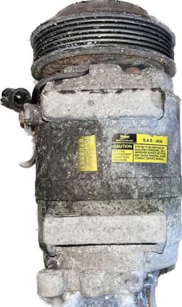 VOLVO AC / aircon Compressor VOLVO XC90 I (2002-2014) — thumbnail 2