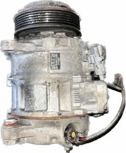 BMW AC / aircon Compressor BMW 5 (F10, F11) (2010-2017) — thumbnail 1
