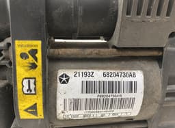JEEP 15155000812 Air Suspension Compressor JEEP GRAND CHEROKEE IV (WK, WK2) (2010-2021) — thumbnail 3