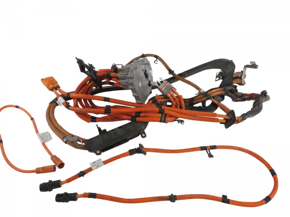 MERCEDES-BENZ A2055452428 2055401604 A2055406304 A2055405626 A2055401806 Battery Cable MERCEDES-BENZ C-CLASS (W205) (2013-2021)