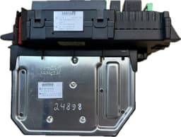 MERCEDES-BENZ A2215402150 A2215450001 A2215455032 A2215451632 A2214421900 Body control module (BCM) MERCEDES-BENZ S-CLASS (W221) (2005-2013) — thumbnail 1