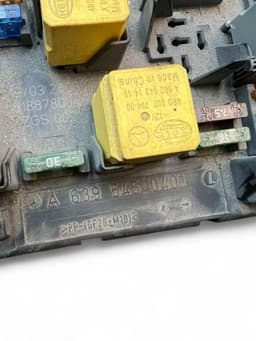 MERCEDES-BENZ A6395450201 A6395450401 6395450201 6395450401 A6395450501 A6399005400 A6395450101 Body control module (BCM) MERCEDES-BENZ VITO / VIANO (W639) (2003-2014) — thumbnail 9