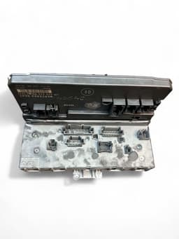MERCEDES-BENZ A6395450201 A6395450401 6395450201 6395450401 A6395450501 A6399005400 A6395450101 Body control module (BCM) MERCEDES-BENZ VITO / VIANO (W639) (2003-2014) — thumbnail 3