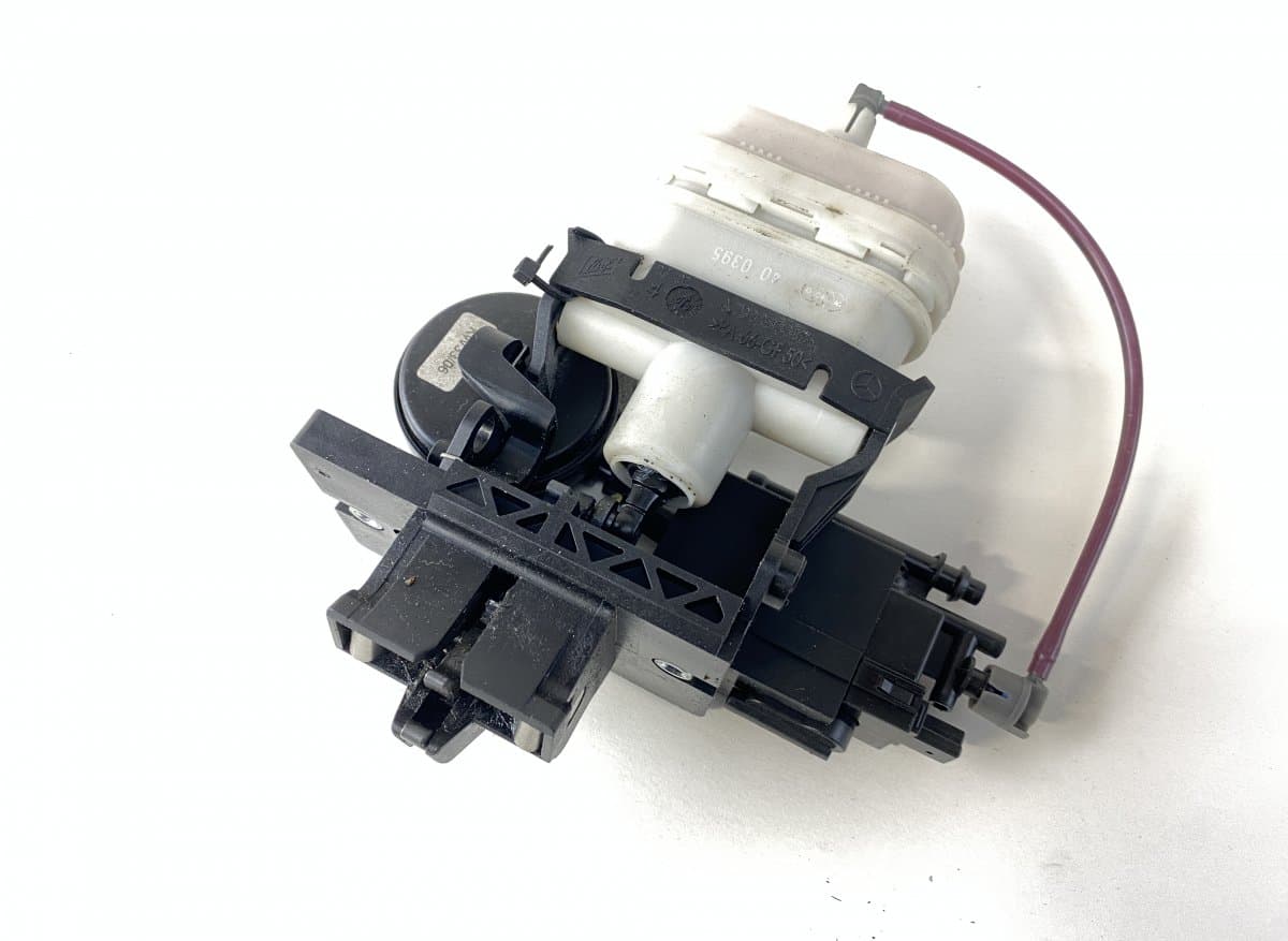 A2307500085 Bootlid / tailgate lock MERCEDES-BENZ SL-CLASS (R230) (2001-2012)