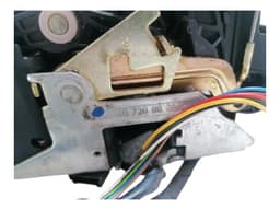 MAYBACH MAYBACH 57 W240 Front Right Door lock A2407200835 — thumbnail 4