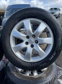 KIA 7JX17 ET41 D95.3 5X139.7 Rim set With Tyres 4 pcs KIA SORENTO II (XM) (2009-2015) — thumbnail 3