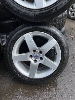 VOLVO 7JX17 ET52.5 D63.4 5X108 Rim set With Tyres 4 pcs VOLVO S40 / V50 / C30 / C70 (MS, MW) (2004-2012) — thumbnail 4