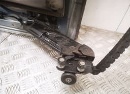 KIA Sliding door left KIA CARNIVAL III (VQ) (2005-2014) — thumbnail 9