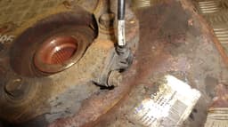 KIA Wheel bearing housing front left KIA SORENTO II (XM) (2009-2015) — thumbnail 3