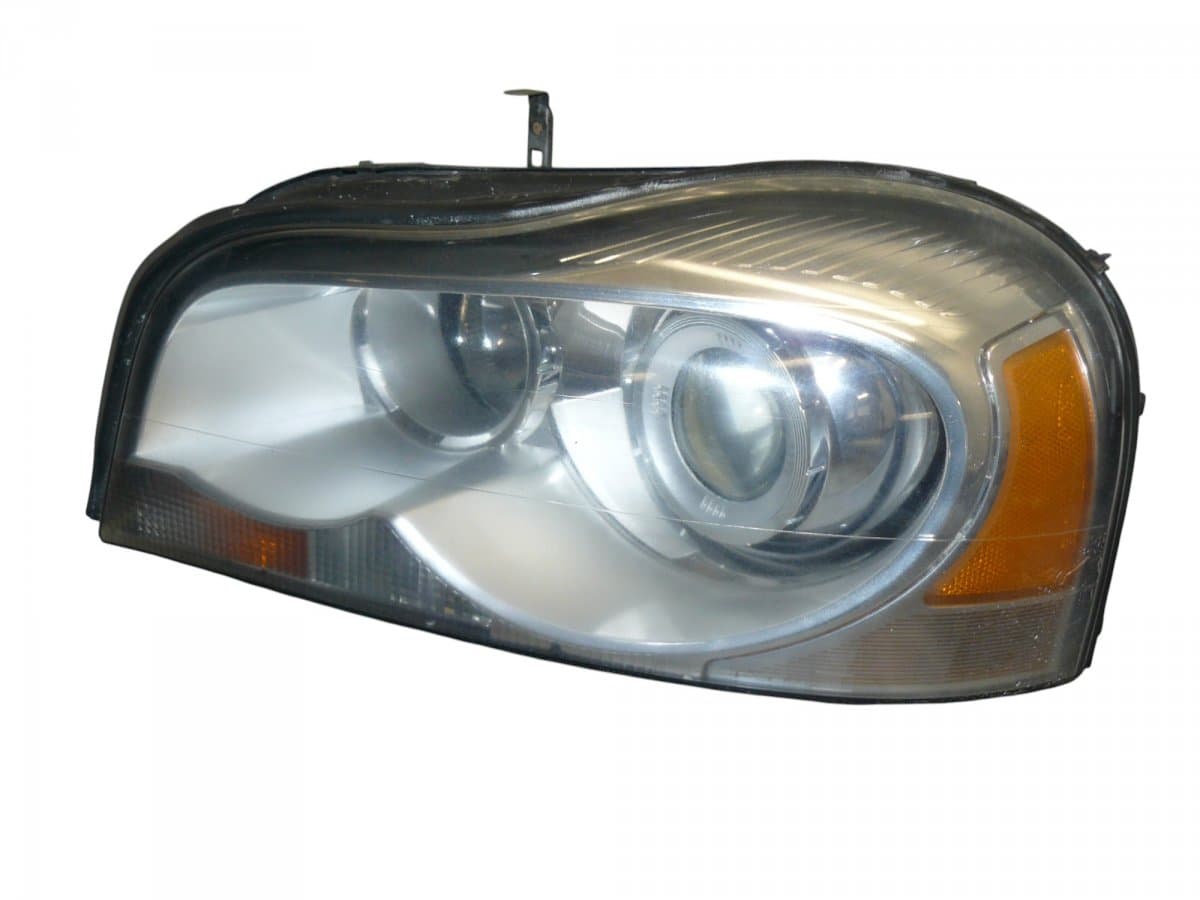 VOLVO 89900762 Headlight left VOLVO XC90 I (2002-2014)