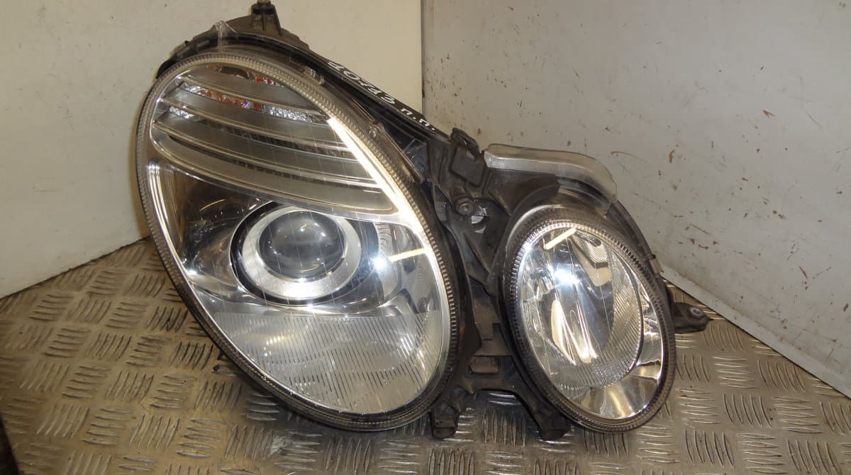 MERCEDES-BENZ 16259200 Headlight right MERCEDES-BENZ E-CLASS (W211) (2002-2009)