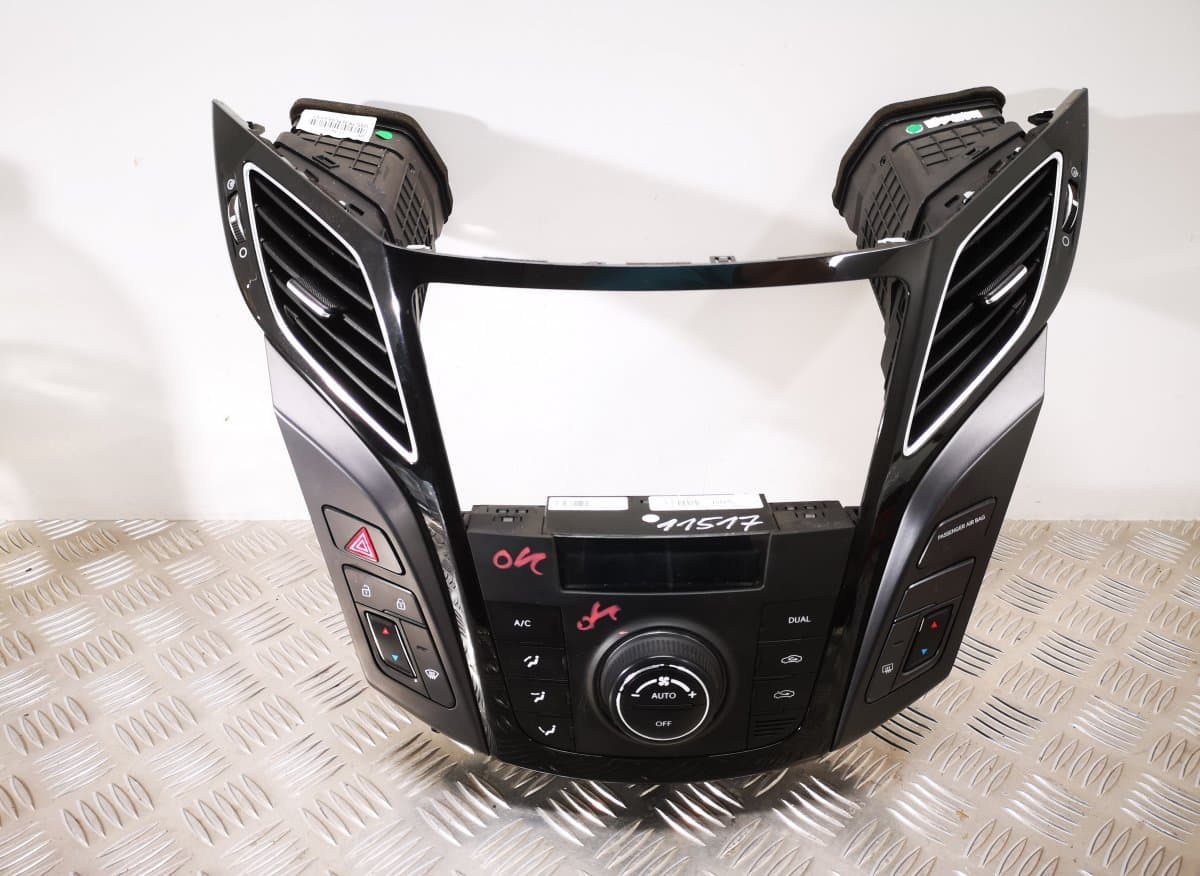 HYUNDAI 972503ZDD0 972503ZXXX 974103Z000 974203Z000 97250-3ZDD0 Heater control panel HYUNDAI i40 (VF) (2011-2019)