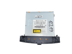 MERCEDES-BENZ A2049022301 Radio MERCEDES-BENZ C-CLASS (W204) (2007-2013) — thumbnail 2